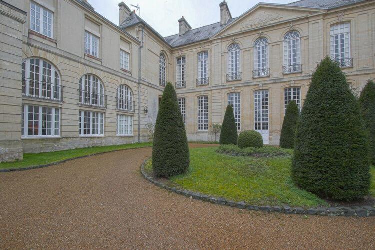 Heritage Apartment In Bayeux Near Museum Of Art Екстериор снимка